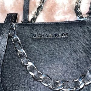Micheal Kors purse